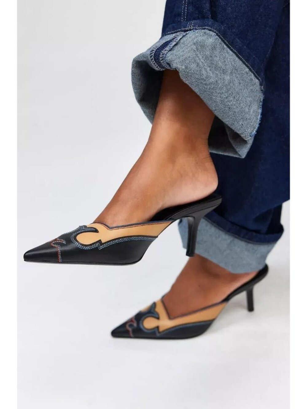 Women's Black Kitten Heel Mules Stitching Flame Design Close Toe Heel Pump Shoes